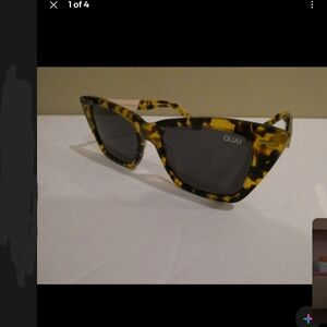 QUAY Cat Eye Tortoise Frame Brown Sunglasses 121